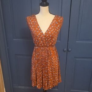 V-Neck Faux Wrap Floral Orange Midi Dress Sz Small No Signs Of Wear
